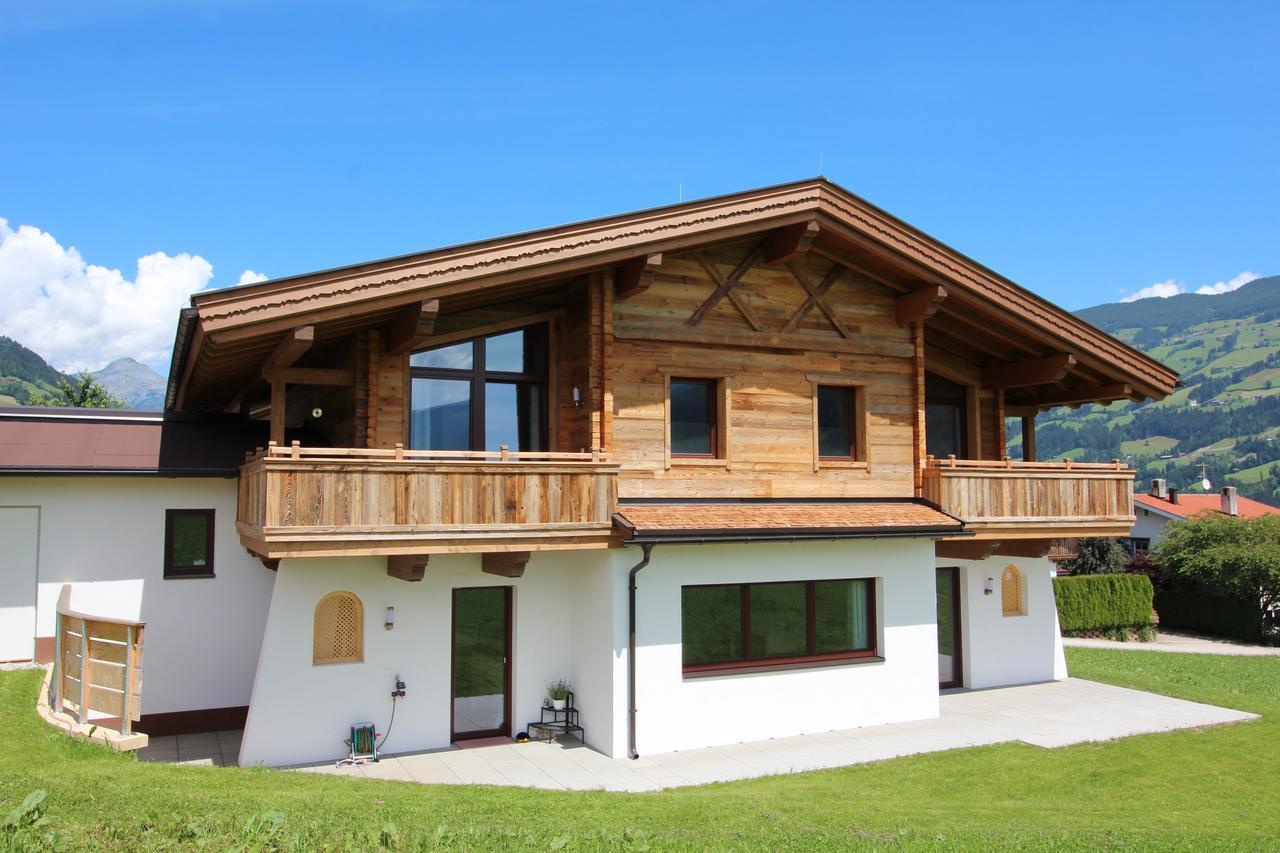 Chalet Fuegen *